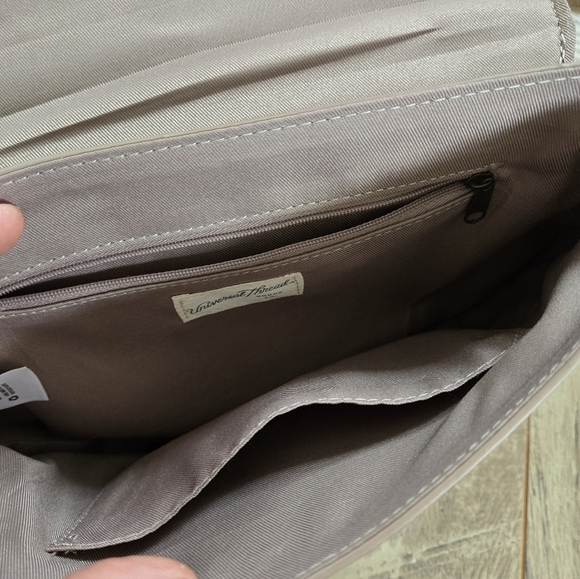 Universal Thread Elegant Tan Non Leather Crossbody Bag - Picture 10 of 15